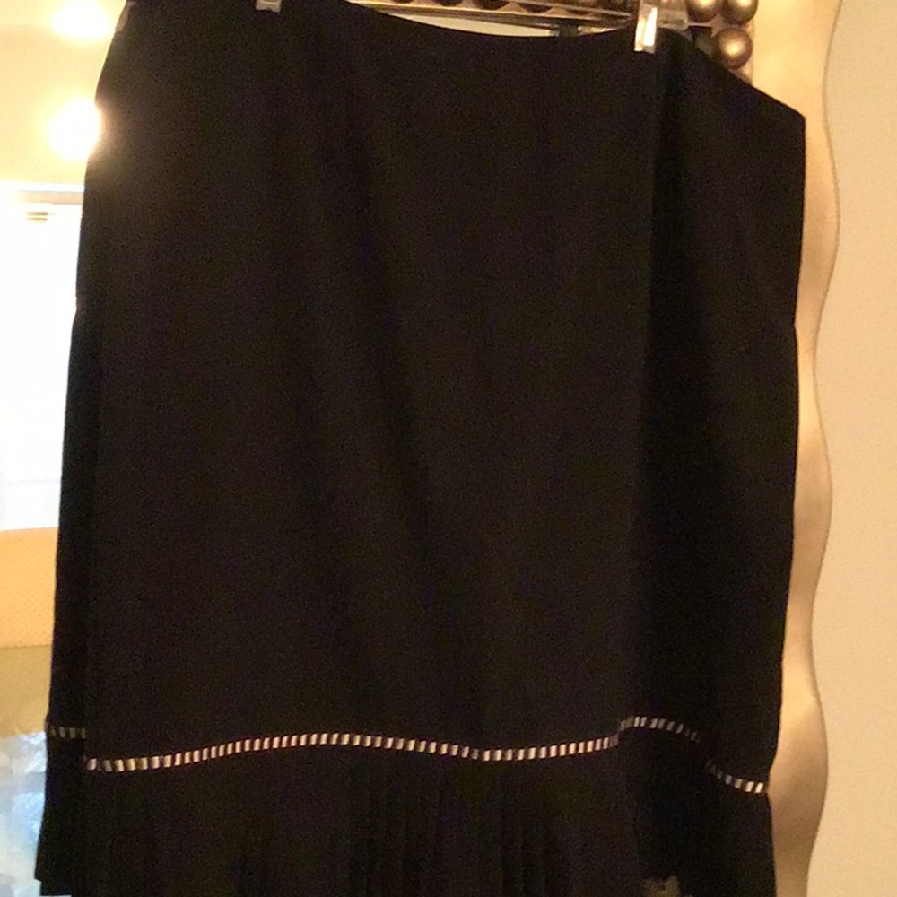 Black sexy skirt
